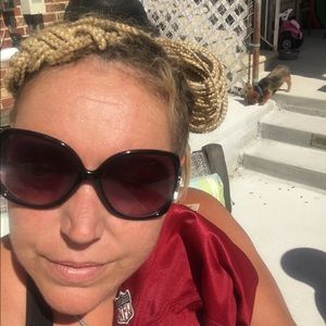 Meet your Posher, Karen